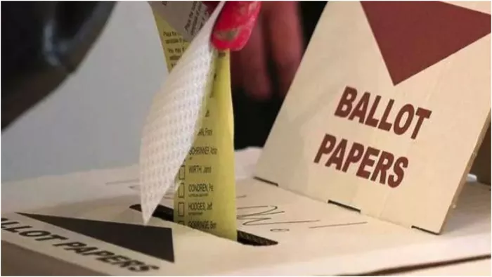 Postal ballots क्या है, कौन कर सकता है इसका इस्तेमाल, कैसे होगी है गिणती?